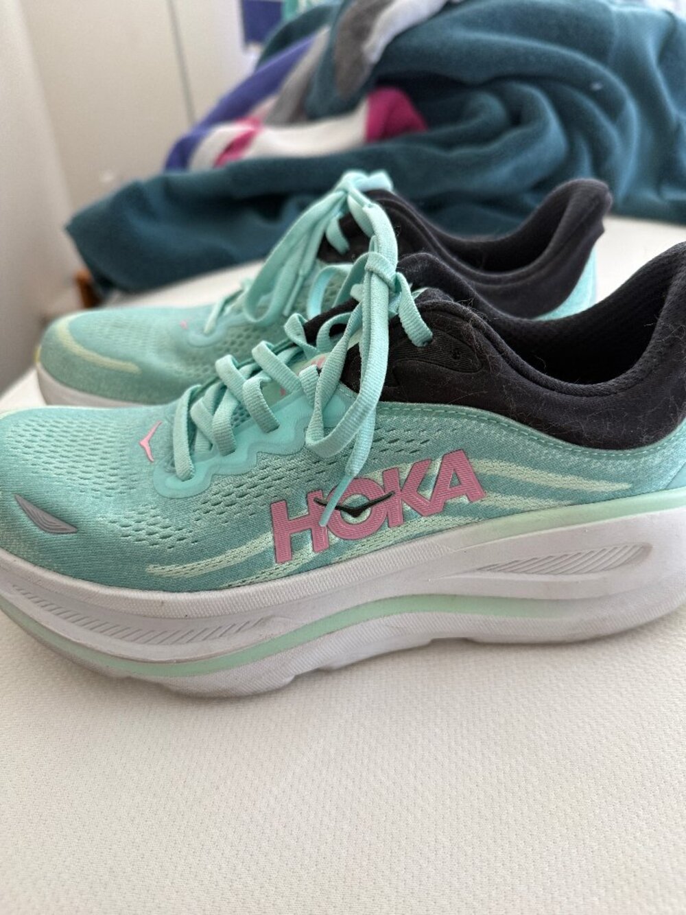 HOKA Bondi Size 9 Wide Gently Used - Picture 3 of 6